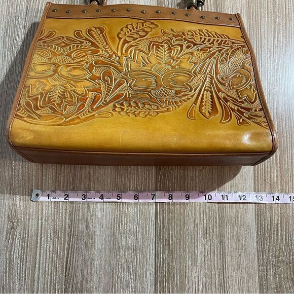 Made in India Hand Tooled Leather Handbag - Picture 7 of 10
